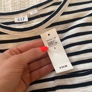 Gap striped shift dress with pocket